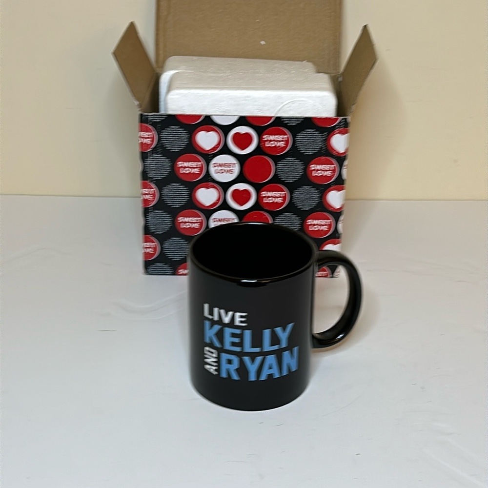 Live with Kelly and Ryan coffee mug
